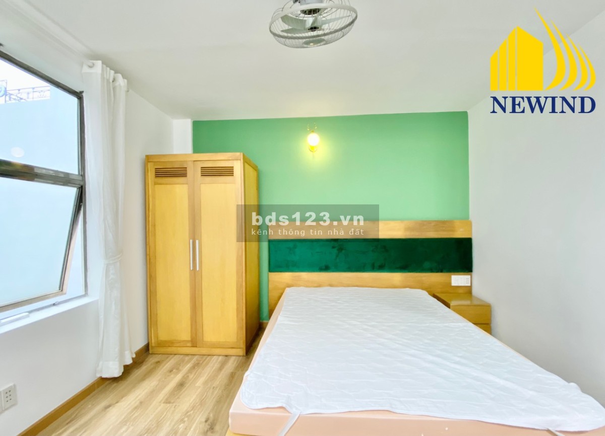 Cho thuê CHDV 30m2, cửa sổ lớn full nội thất tại Q7
