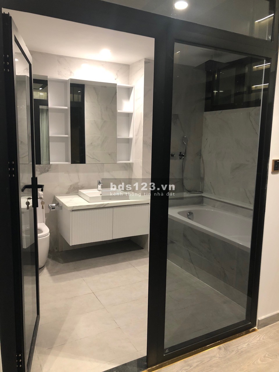 Cho thuê Sky Villa 4pn Feliz En Vista giá 60 triệu/tháng, có thang máy riêng, tiện ích sử dụng riêng
