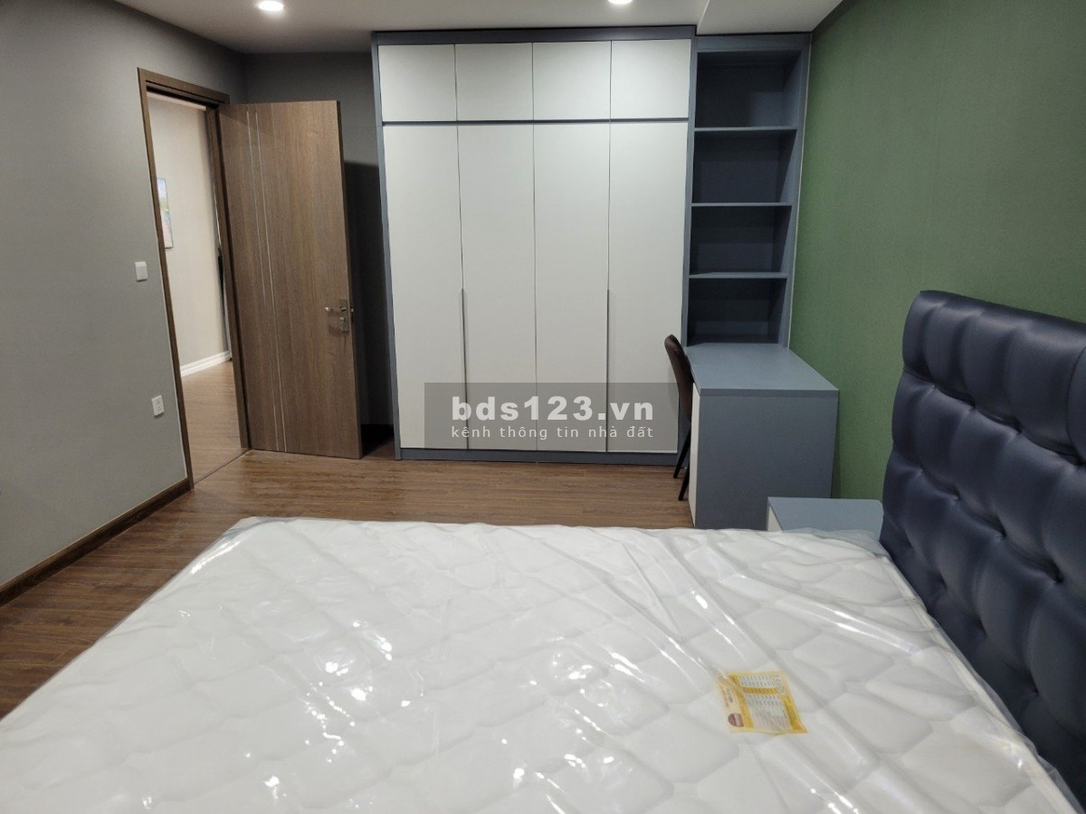 Em có căn UDIC cần cho thuê 168m2/ 3 ngủ 2 vệ sinh view rộng. Nội thất mới đã full