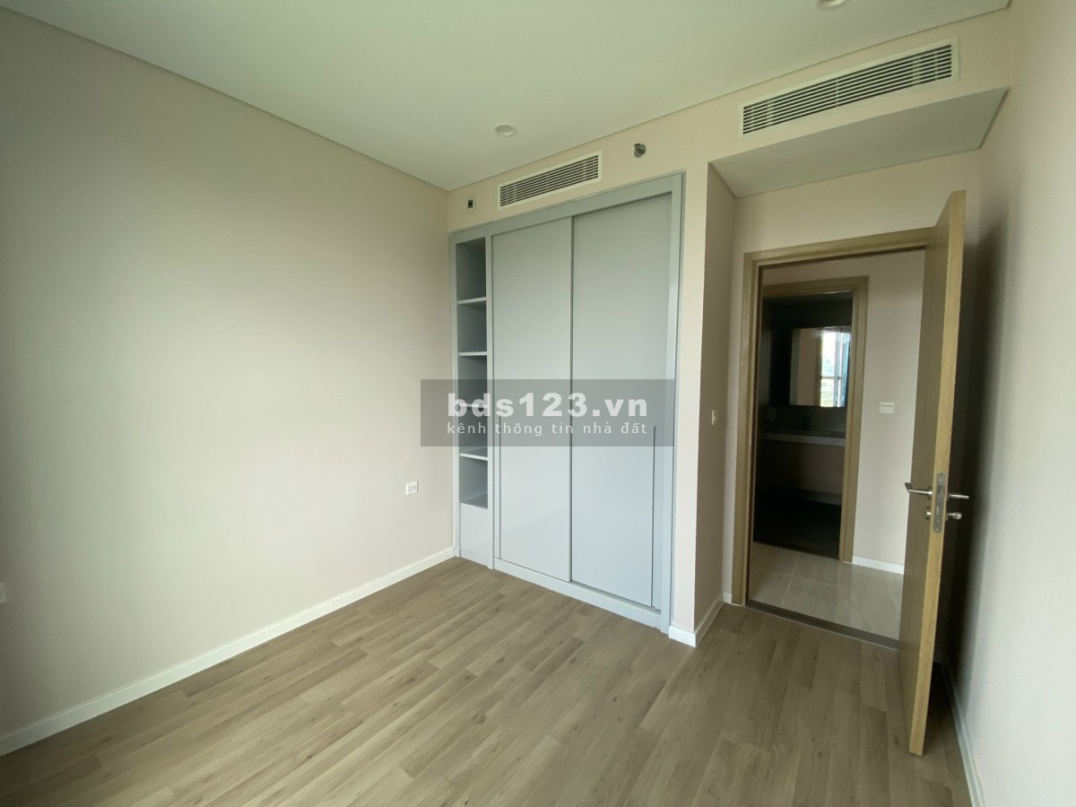 Cho thuê căn góc 3pn, dt 120m2, Sadora view Quận 1, hồ trung tâm, lh 0763829986