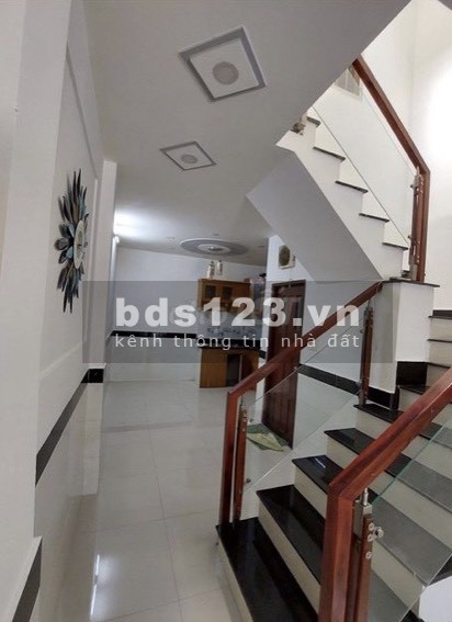 Bán nhà 1 lầu hẻm xe hơi 149 Nguyễn Duy Cung p12 Gò Vấp