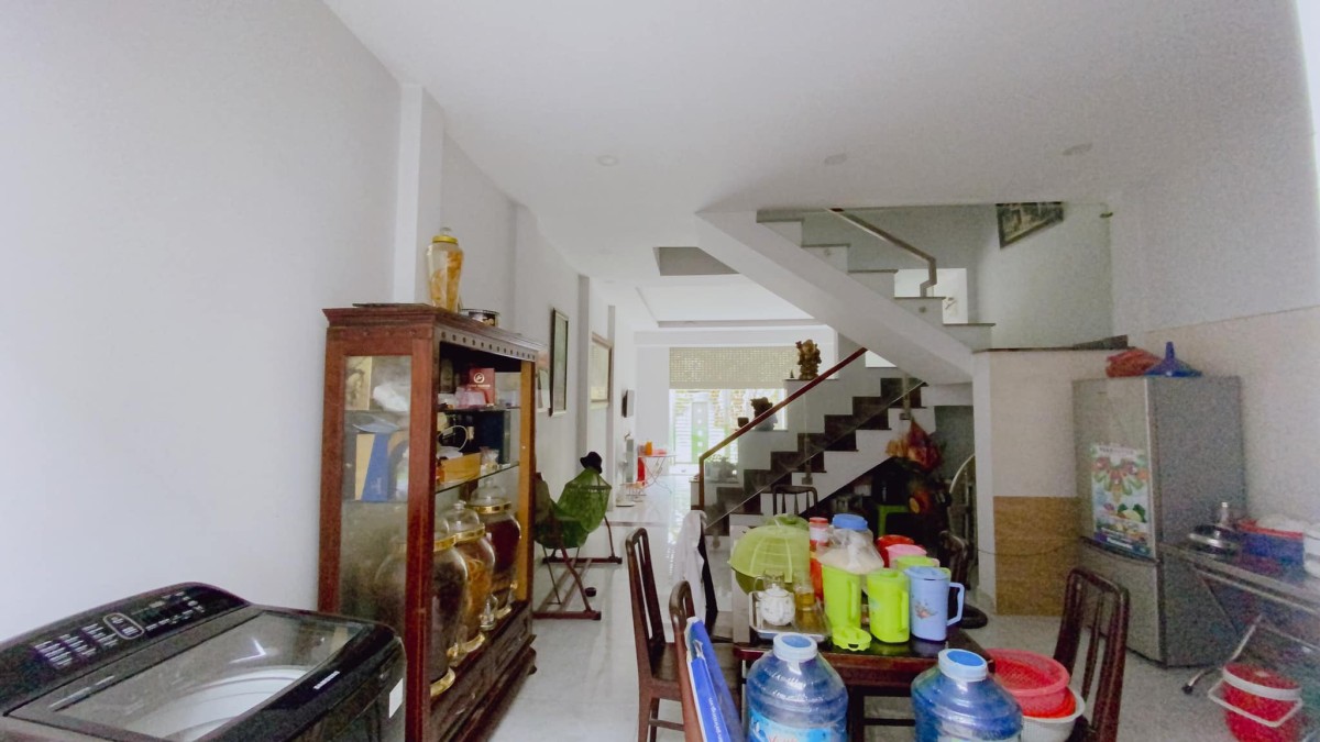 Nhà đẹp mặt tiền đường số 8 P.7 Quận 8 diện tích 5x16 giá chỉ 4,9 tỷ