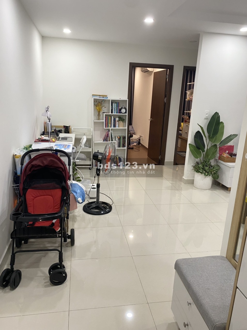 Bán căn hộ Phú Đông Premier, MT Lê Trọng Tấn, giá 2,57 tỷ/2PN2WC, FULL nội thất, ở ngay