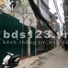 Bán đất Lạc Long Quân tây hồ ô tô vào thông số vàng. Dt 140m2, Mt 9m. Giá nhỉnh 29 Tỷ