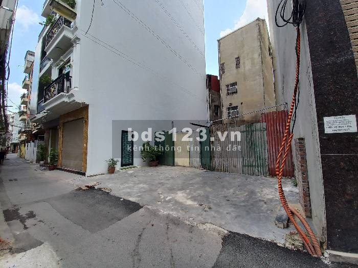 Bán đất Lạc Long Quân tây hồ ô tô vào thông số vàng. Dt 140m2, Mt 9m. Giá nhỉnh 29 Tỷ