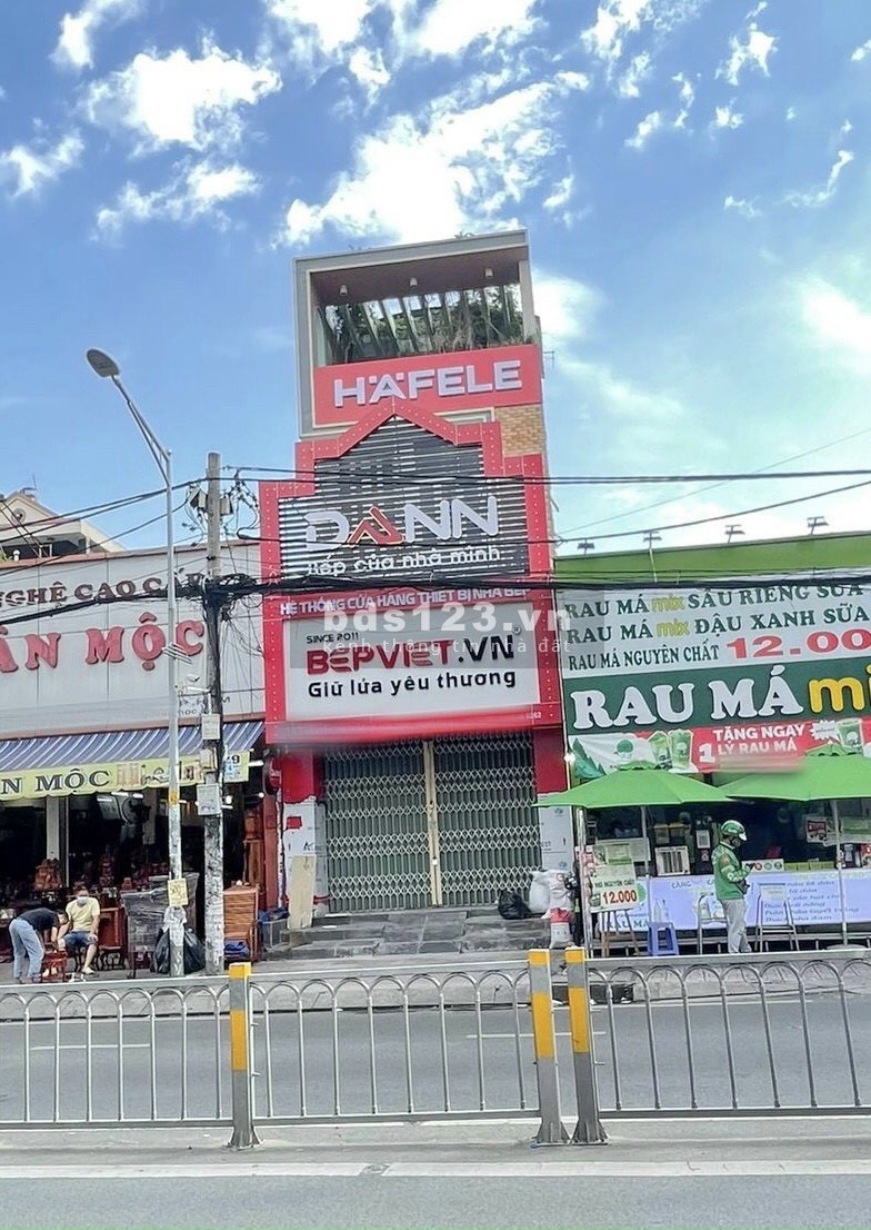 Bán nhà 2 mặt tiền Nguyễn Thị Thập, P.Tân Phú, Quận 7, DT 4.6x35m, 3 lầu