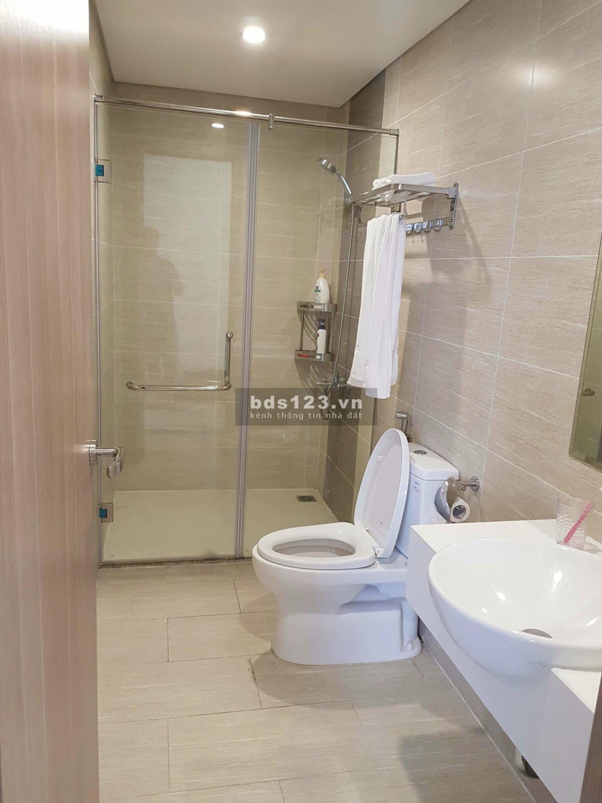 Chính chủ gửi bán căn góc 2N+1, 2VS full nội thất liền tường, giá 2.0 tỷ VH Ocean Park 0965 479 380