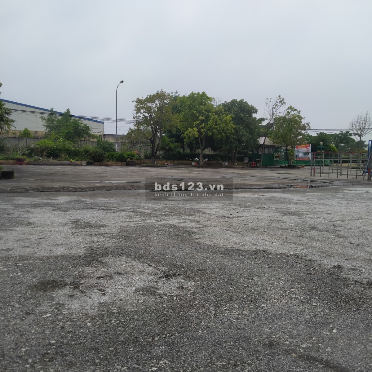 Cho thuê hoặc sang nhượng 30.000m2 nhà xưởng và sân bãi tại KCN Nguyễn Đức Cảnh, TP Thái Bình