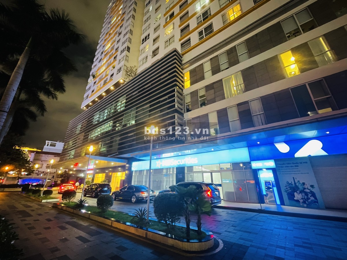 Chính chủ cần bán 3PN chung cư The Prince Residence, full NT giá 7.3 tỷ