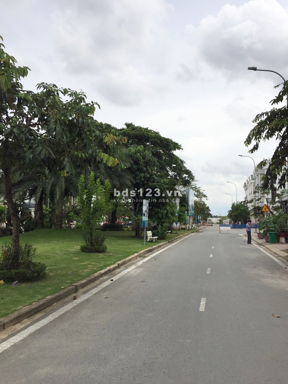 Lô đất diện tích 85m2, khu dân cư Centana Long Trường Quận 9, giá 4 tỷ