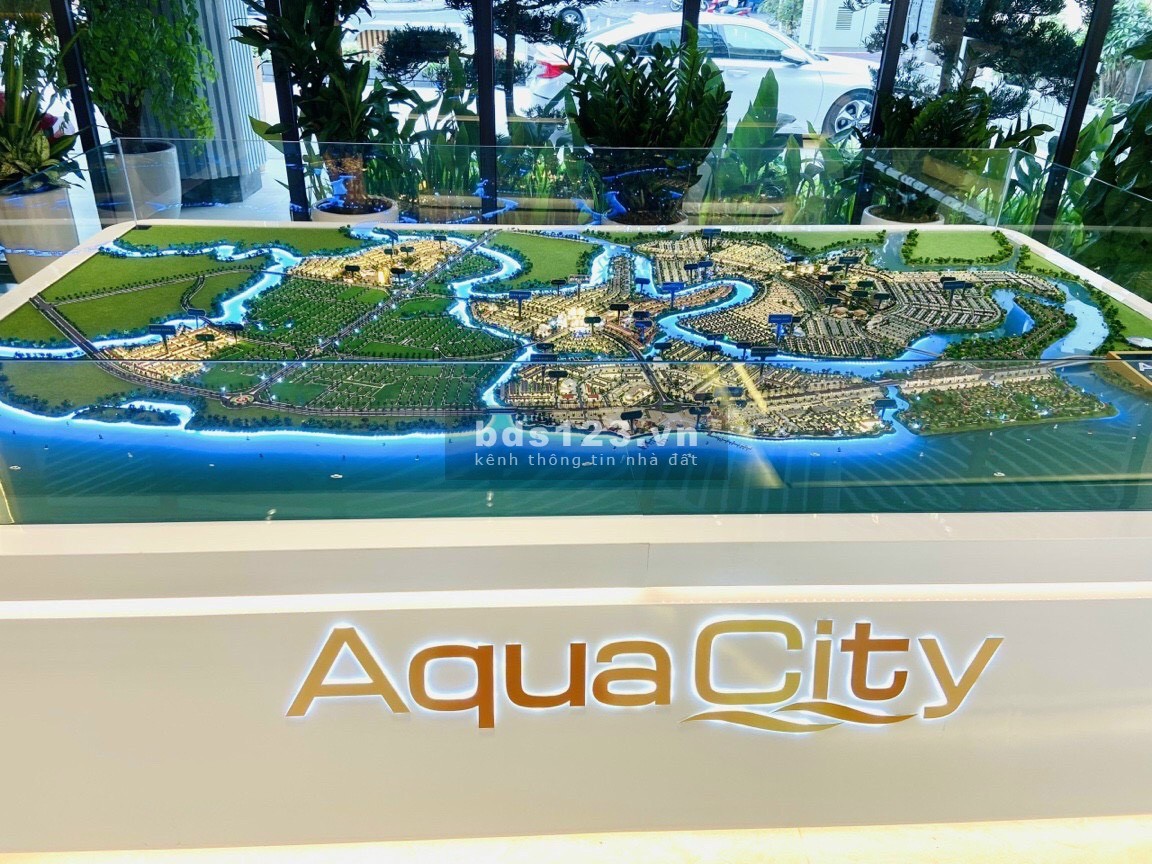 Kẹt tiền bán lỗ Nhà phố, biệt thự Aqua City, Giá rẻ hơn thị trường 30- 40%, LH 0902879986