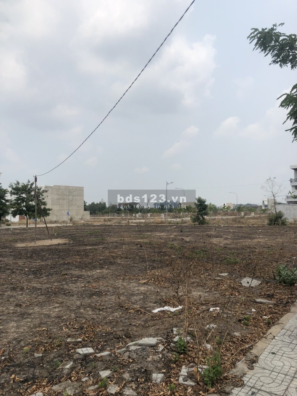 Chính chủ cần bán gấp mãnh đất ở phường Long Bình- Biên Hòa- Đồng Nai. Giá 1 tỷ 2