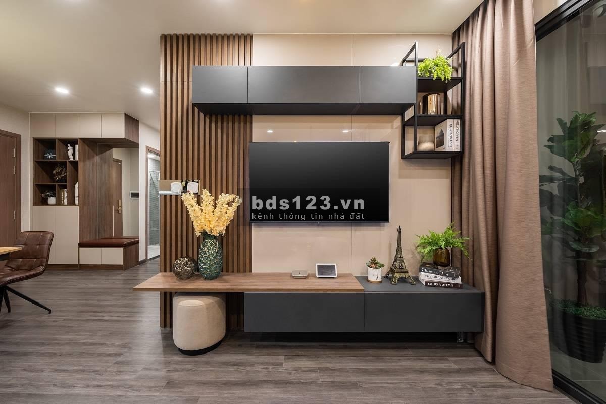 Bán căn hộ căn 3 phòng ngủ view hoa hậu đại học Vinuni full đồ, giá 2.6 tỷ lh 0987.767.788