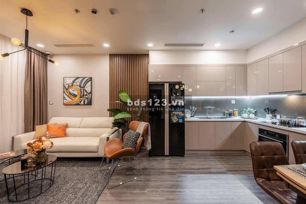 Bán căn hộ căn 3 phòng ngủ view hoa hậu đại học Vinuni full đồ, giá 2.6 tỷ lh 0987.767.788