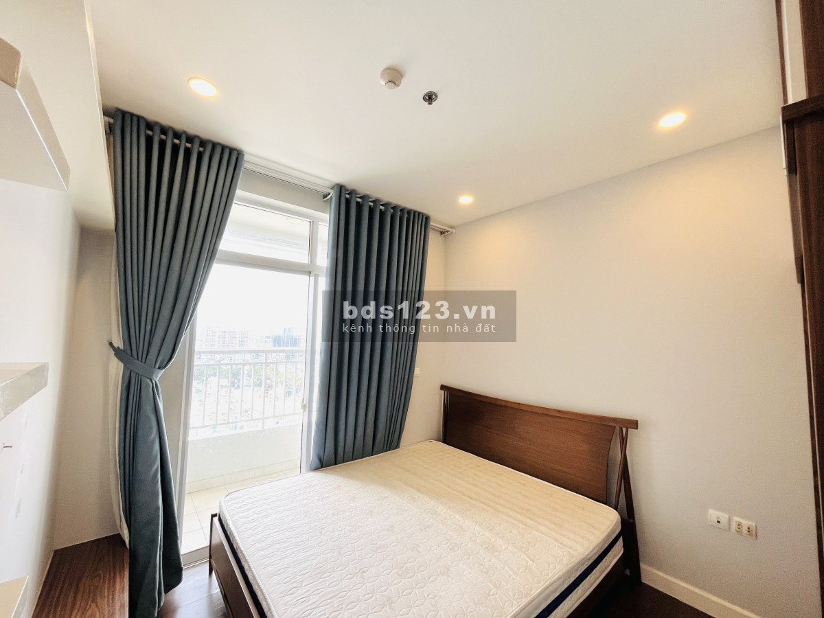 Chính chủ The Prince Residence cần bán 2PN, 5.35 tỷ