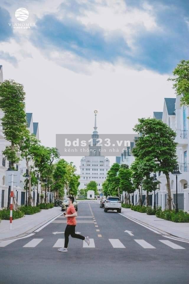 Chính chủ cần tiền bán gấp 1,270 triệu căn hộ 1pn+1 view thoáng. Vinhomes Ocean Park