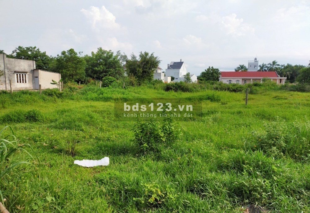Cần nhượng lại lô đất mặt tiền đường nhựa 20m ở Tây Ninh, 510 triệu