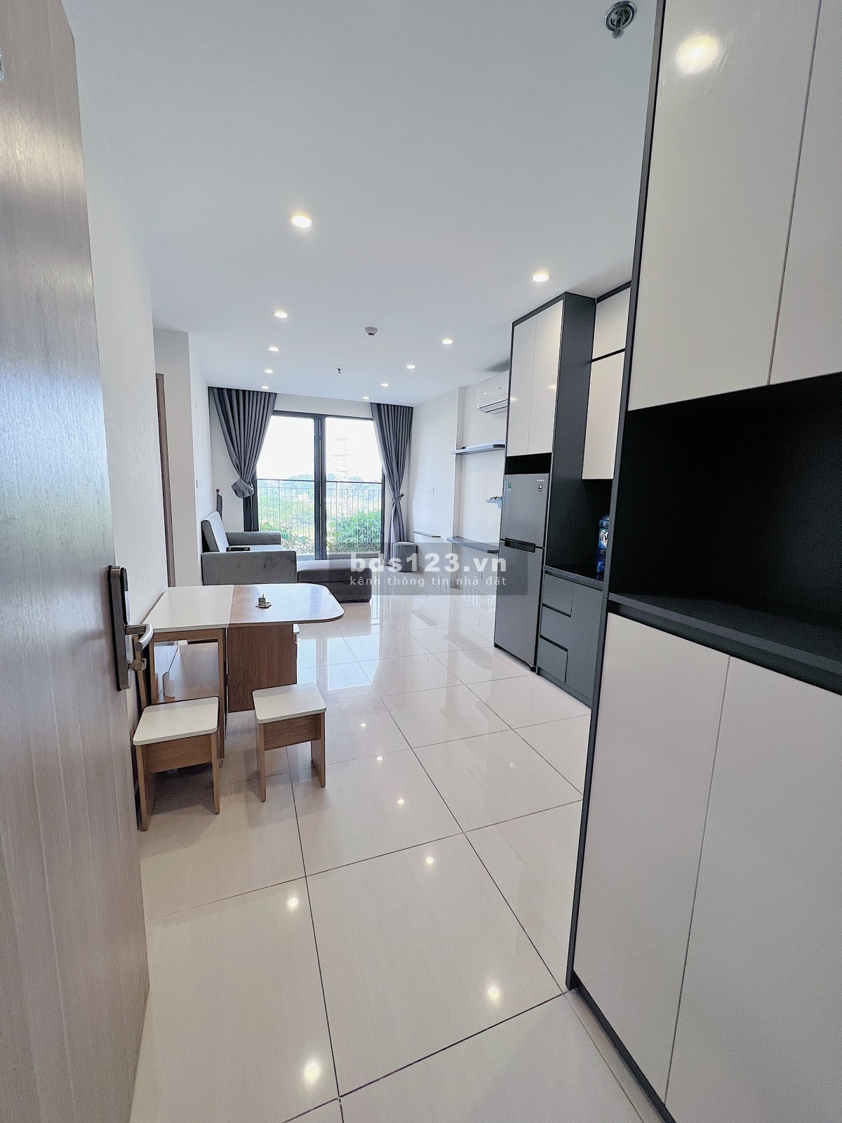 Cho thuê các căn hộ dự án Vinhomes smart city(1 ngủ-2 ngủ -3 ngủ)