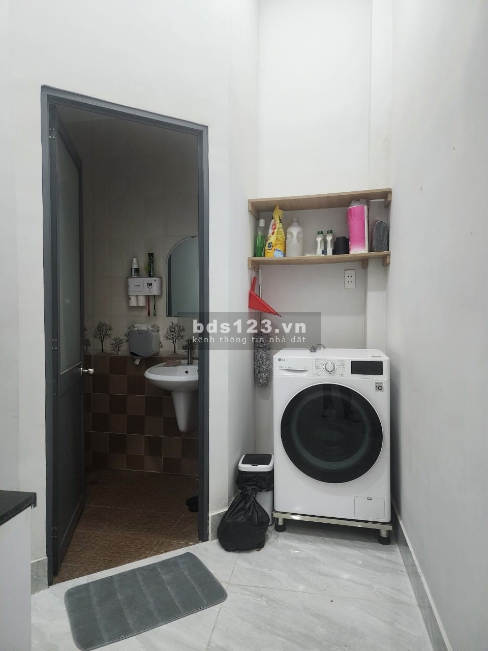 Giá chỉ 3.5 tỷ có ngay nhà trung tâm Tân Phú, nhà mới vào ở ngay