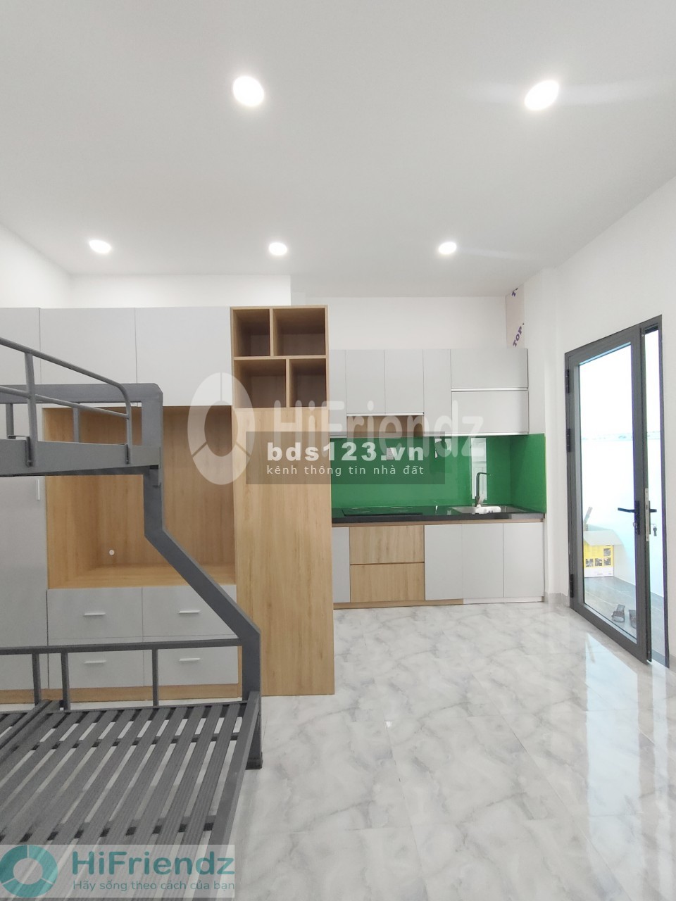 CHDV mới khai trương tại Tân Hưng Thuận quận 12