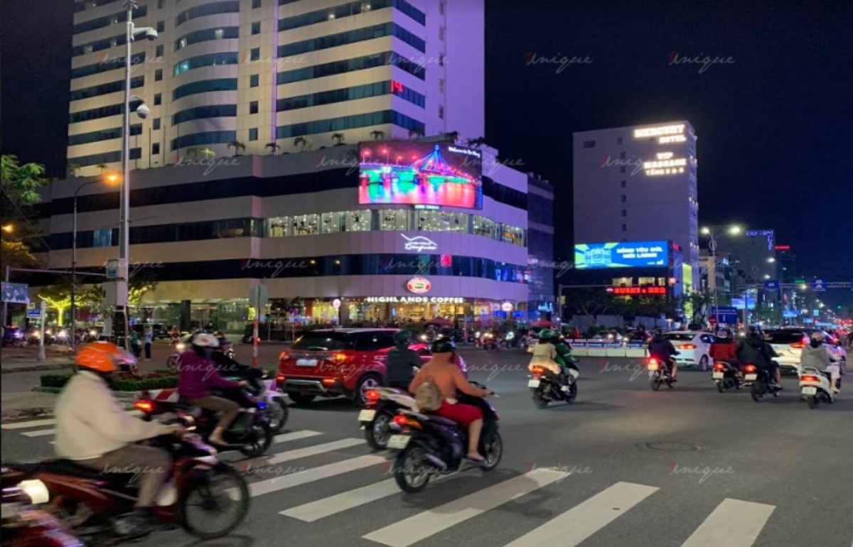Nhỉnh 2 tỷ, Mua Ngay, chắc chắn lời, đất 2 mặt tiền, đường Hoàng Diệu, lh ngay 0947984998