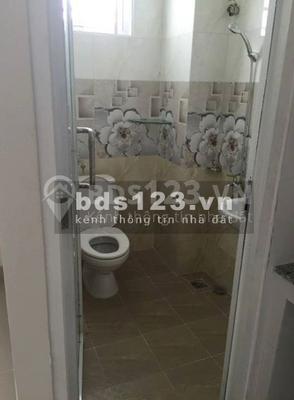 Cho thuê phòng trọ Quận Tân Bình, TP.HCM, dt 20m2, giá 3tr7