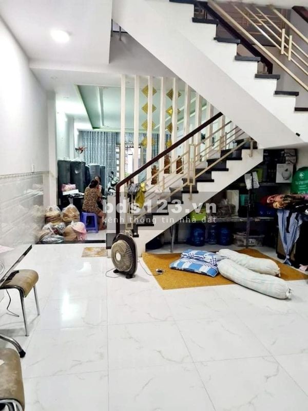 Bán nhà HXH 225 Lê Văn Quới, ô tô quay đầu, gần ngã tư Bốn Xã, DT 90m², giá chỉ 6,7 tỷ