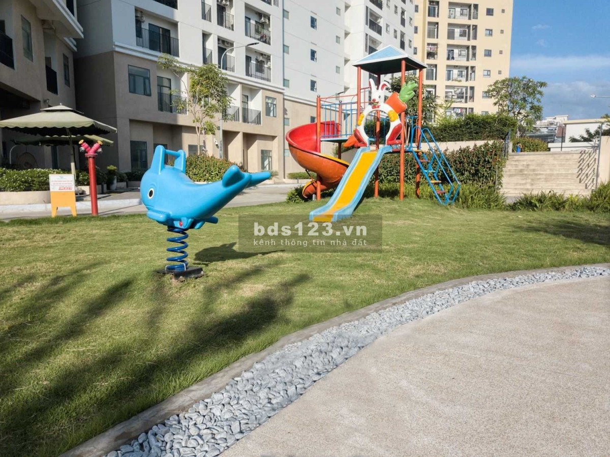 Căn hộ Hàn Quốc nhận nhà ở ngay, Xa Lộ Hà Nội, trung tâm Tp. Thủ Đức.- Nhận nhà ở ngay, giá 2tỷ350