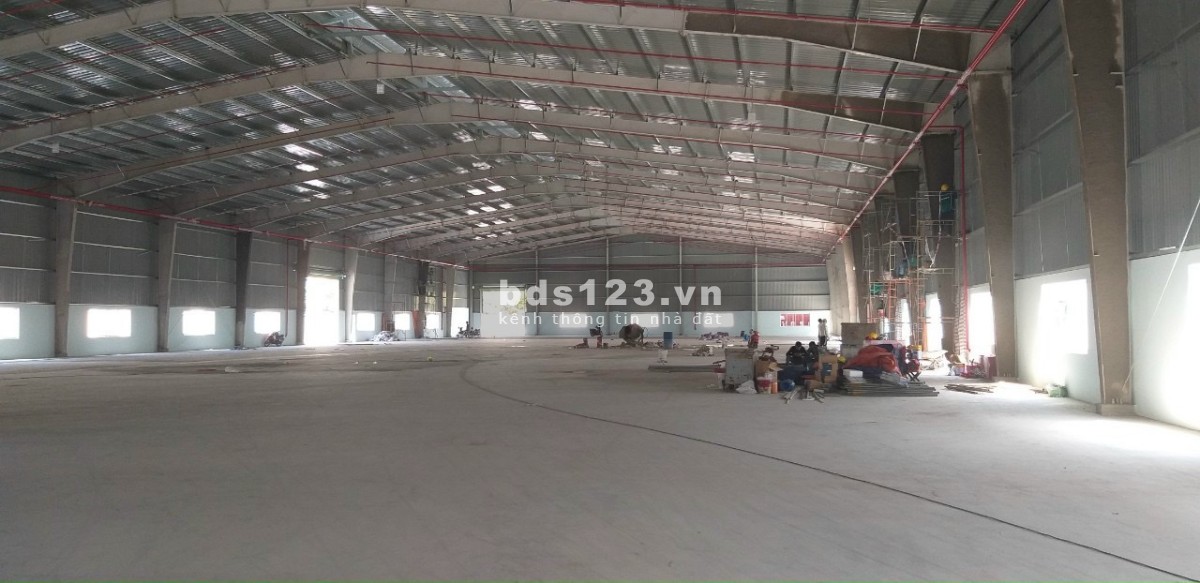 Cho thuê 3.500m2 kho đường Phan Văn Hớn, P. Tân Thới Nhất, Quận 12