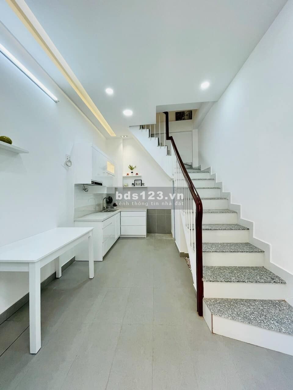 SIÊU PHẨM NHÀ ĐẸP, PHÚ NHUẬN, 64m2, HẺM XE HƠI, NỘI THẤT ĐẦY ĐỦ, GIÁ CHỈ 5 TỶ(thương lượng)