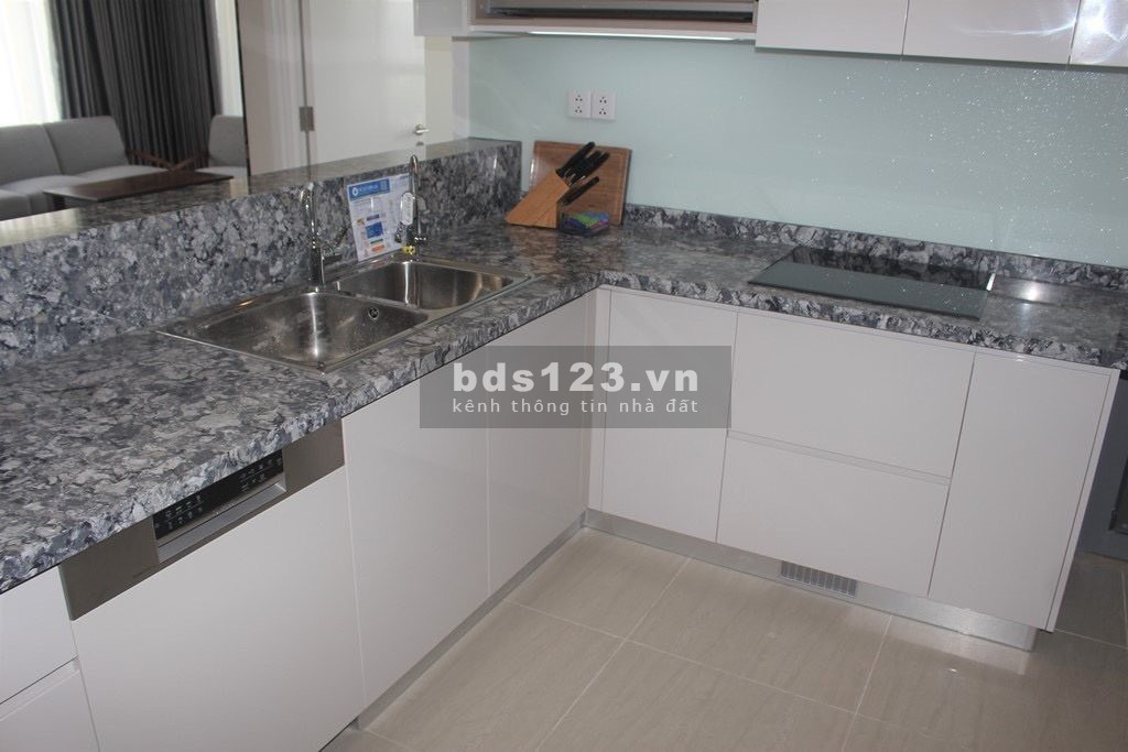 Bán căn 3 Phòng ngủ tại Diamond island quận 2, giá tốt nhất dự án 10.3 tỷ, full NT.LH: 0931300991
