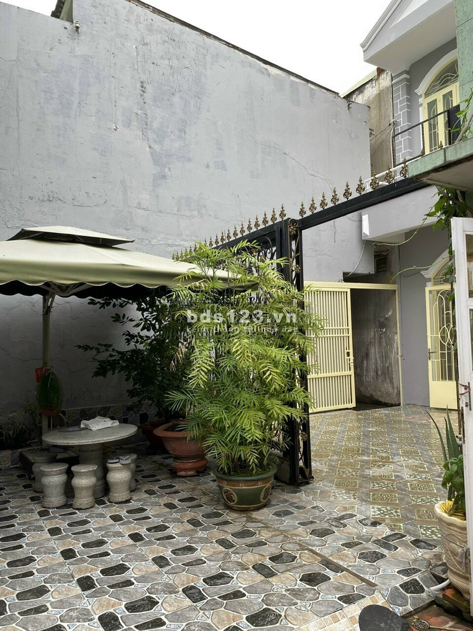 Bán nhà hẻm Dương Đức Hiền Quận Tân Phú, 1 trệt 1 lầu LH 0522637936