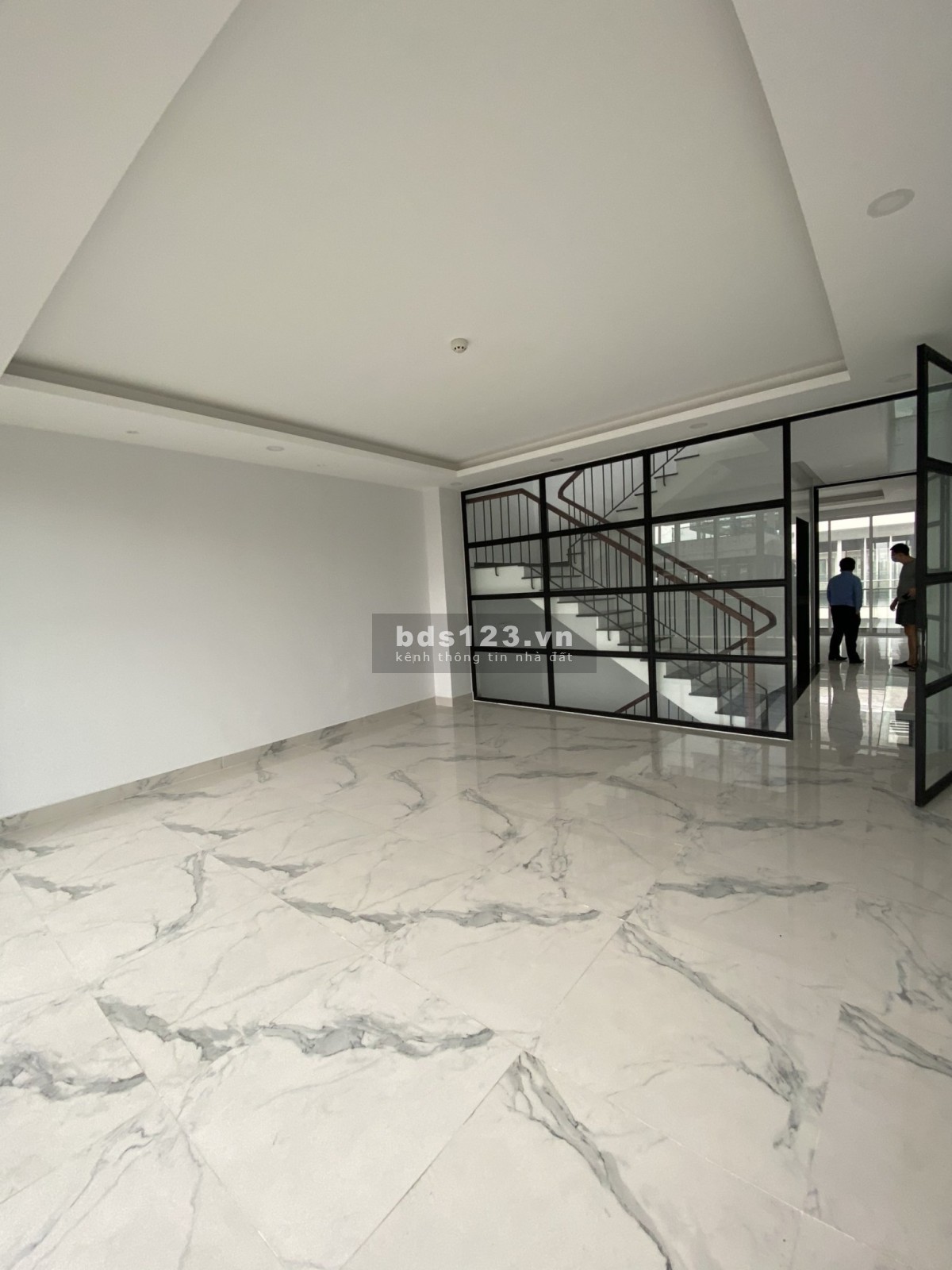 Cho thuê văn phòng Sala diện tích 85m2, giá rẻ nhất giá chỉ 18 triệu/tháng