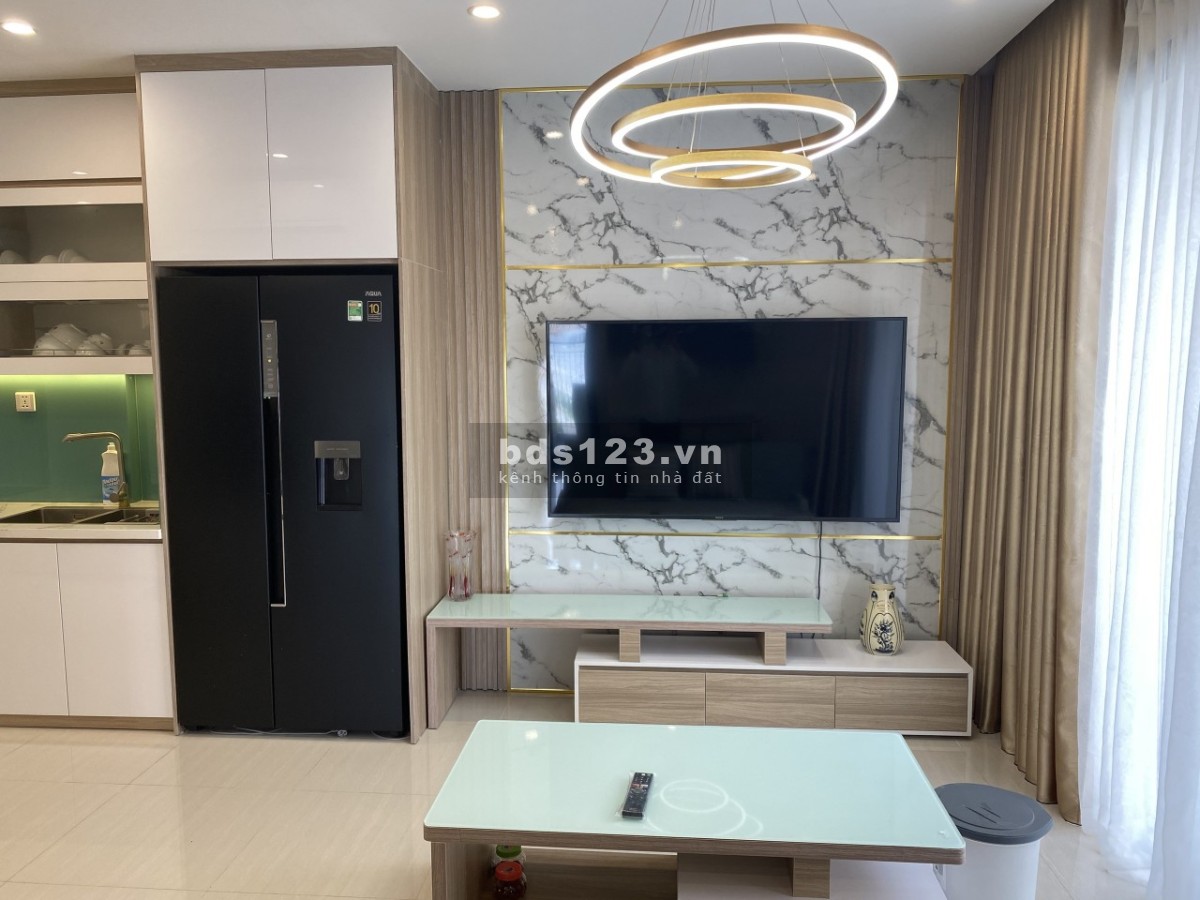 Siêu rẻ căn 2PN +1(2WC) View BIỂN HỒ nội thất siêu rẻ chỉ 2.1 tỷ Vinhomes Ocean Park.
