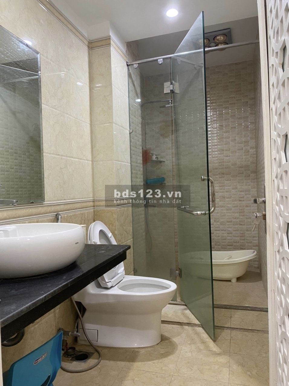Bán nhà đẹp Võ Thị Sáu, đường ô tô, KD, view hồ, DT 49m² x 5 tầng, giá chưa tới 10 tỷ