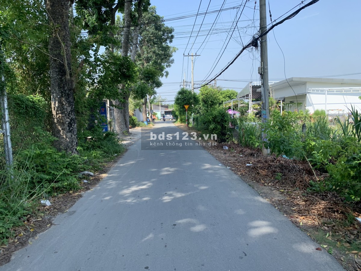Thua kèo cá độ chính chủ bán gấp đất vườn Trung Lập Hạ 1000m2 giá 2ty shr.
