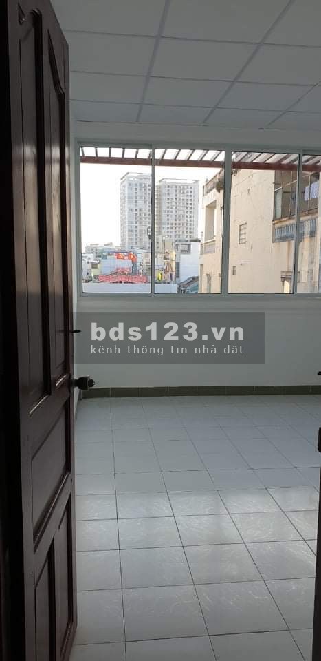 Bán nhà đẹp Phan Đình Phùng, DT 42m² x 3 lầu, chỉ 5,9 tỷ (giảm 100 triệu)