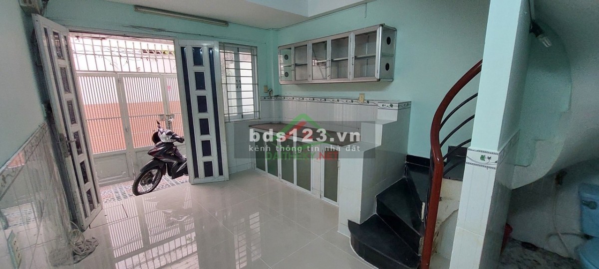Ngộp BANK bán gấp nhà Lý Chính Thắng, DT 100m², giá chỉ 4 tỷ