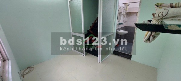 Ngộp BANK bán gấp nhà Lý Chính Thắng, DT 100m², giá chỉ 4 tỷ
