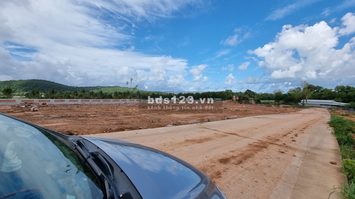 Chính chủ cần bán đất gia đình Gần chợ Cầu sấu An Thới - Phú Quốc - Kiên Giang diện tích đất 500m2