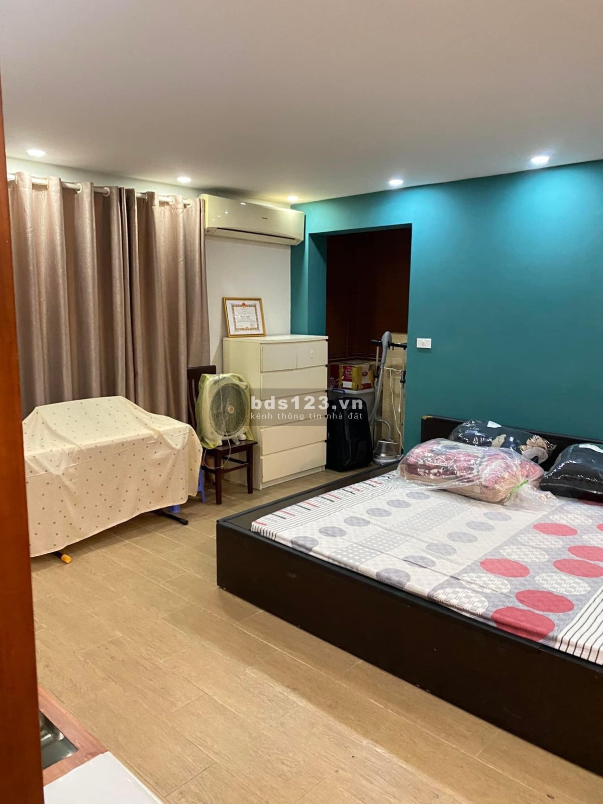 Bán gấp nhà giá rẻ tại Nam Đồng, DT 140m², giá 8,2 tỷ có thương lượng
