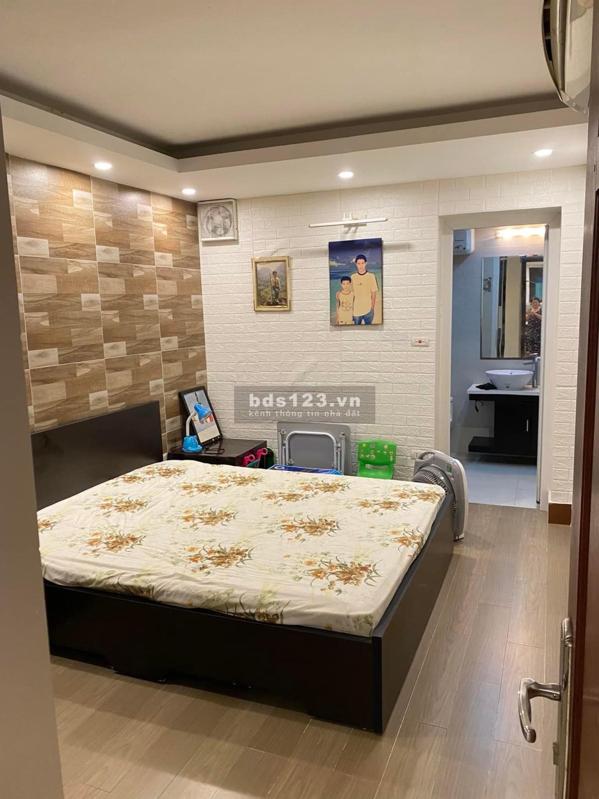 Bán gấp nhà giá rẻ tại Nam Đồng, DT 140m², giá 8,2 tỷ có thương lượng