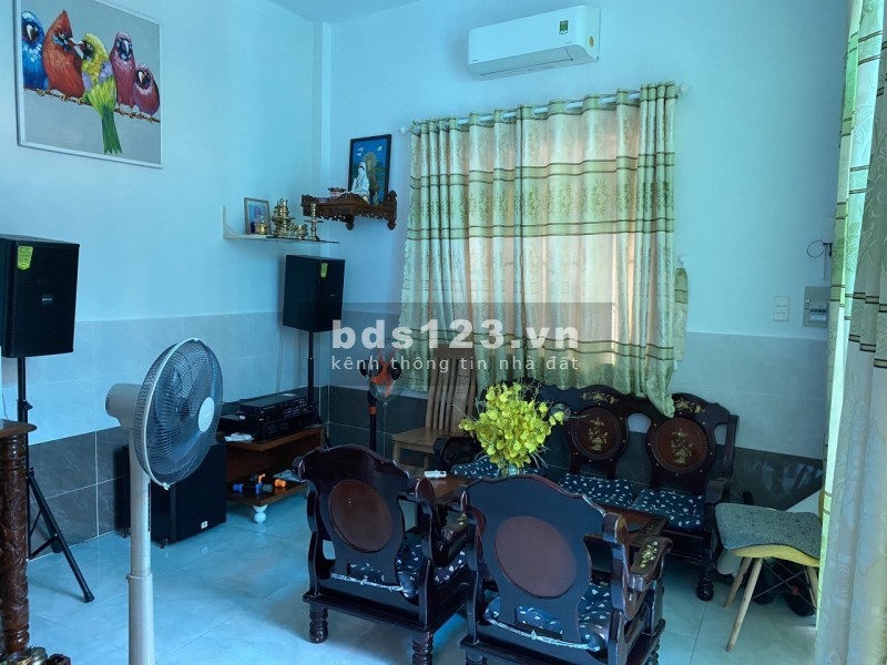 Bán nhà đường số 4, Linh Tây, TP Thủ Đức, DTSD 104m², giá thơm phức 4,5 tỷ