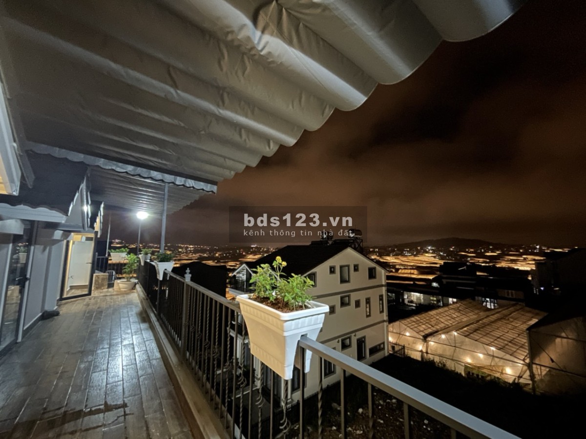 Bán nhanh biệt thự Đà Lạt Phường 12 đường lớn, giá tốt