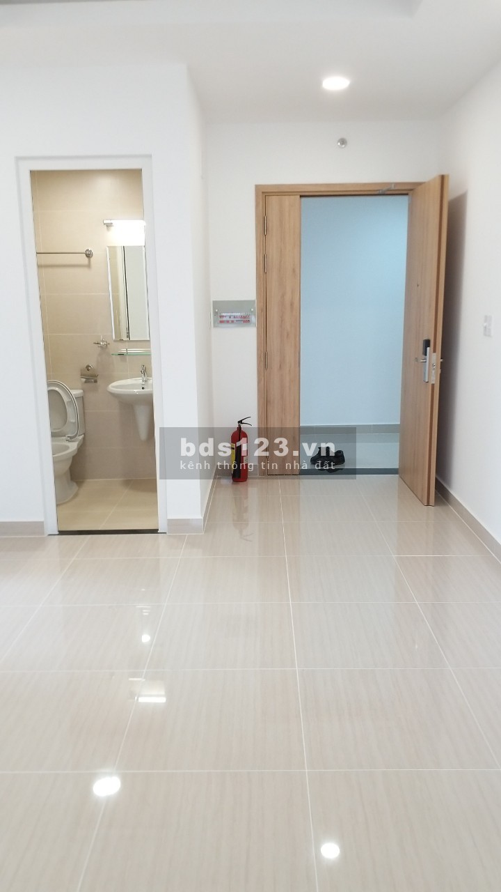 Chính chủ bán căn hộ mặt tiền đường Đặng Văn Bi - TP Thủ Đức nhận nhà vào ở ngay .