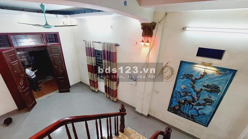 Bán đất tặng nhà thị trấn Hà Đông, ô tô qua cửa kinh doanh đầu tư, nhà 3 tầng giá 60 triệu/m²