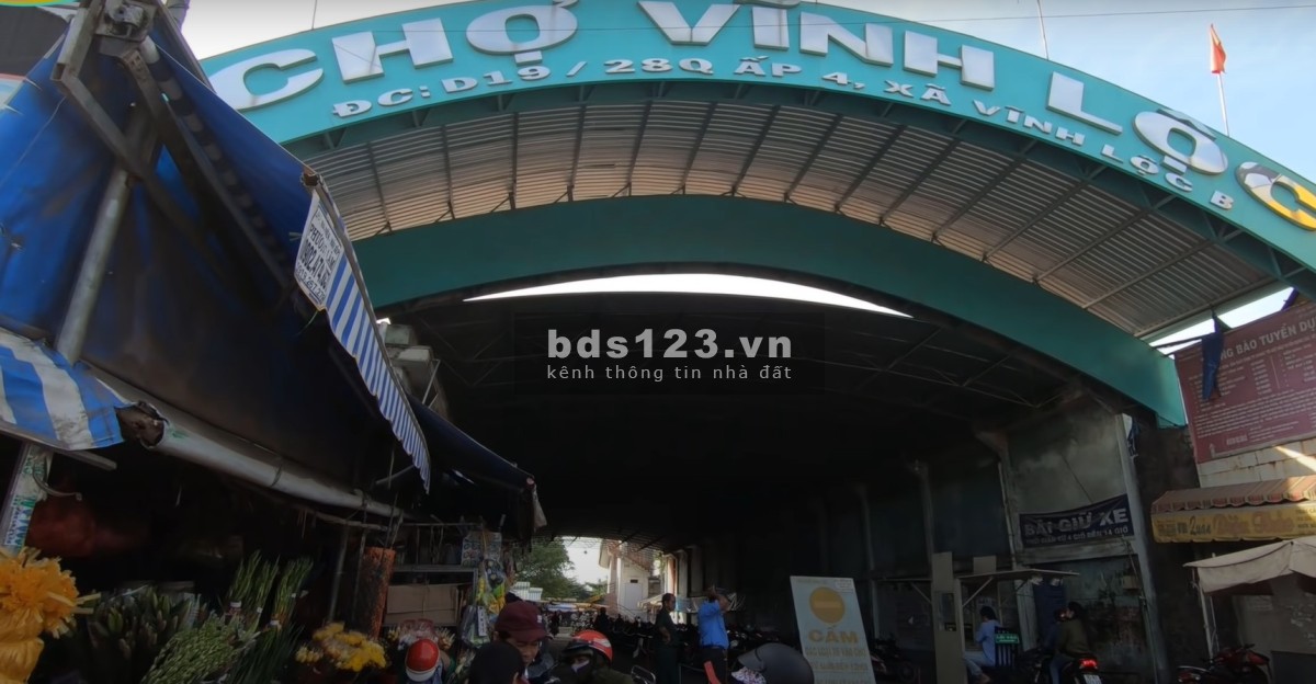 Bán nhà mặt tiền Vĩnh Lộc, gần bên chợ Vĩnh Lộc B, giá bán 20 tỷ