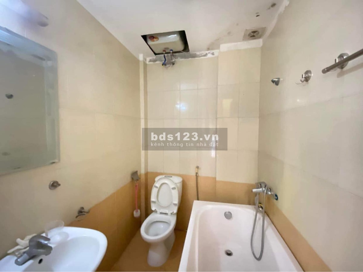 Chính chủ cho thuê phòng 25m2 gần bx Giáp Bát lh 0788888569