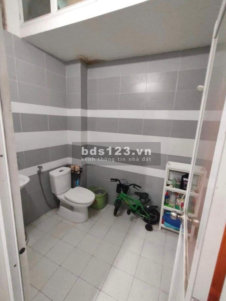 Bán nhà Mai Xuân Thưởng, gần chợ Phan Văn Trị, DT 40m², MT 4m, nở hậu 6m giá chỉ 5,2 tỷ