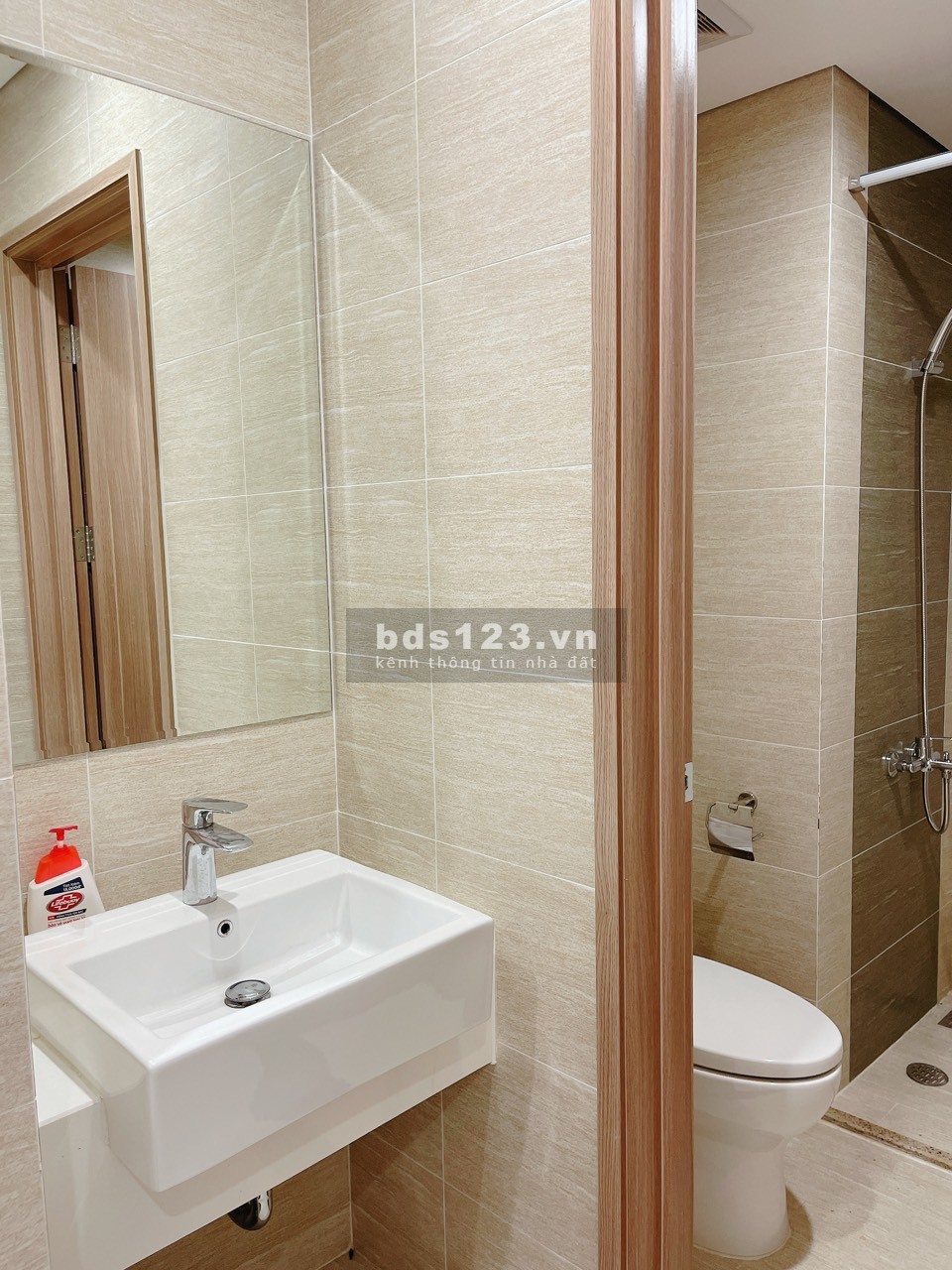 Chỉ với 2.29 tỷ, sở hữu ngay căn hộ 3 pn, cao cấp bậc nhất tại Vinhomes Gia Lâm lh 0987.767.788